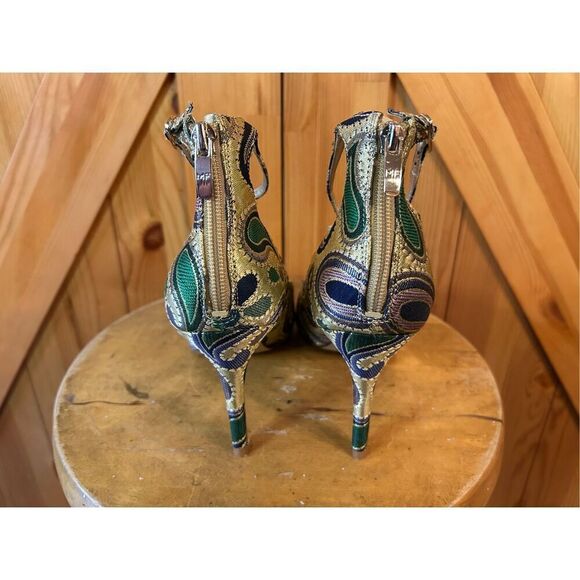 Marc Fisher Strappy Lace Up Women's Heels Gold Pointed Toe Paisley Floral Decor - Picture 4 of 7